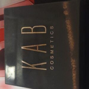 KAB cosmetics mini eyeshadow pallet